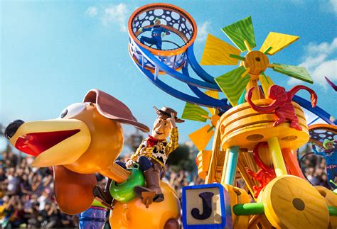 disneyland paris coach trips